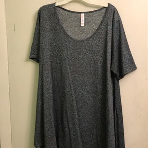 LuLaRoe Large Perfect T